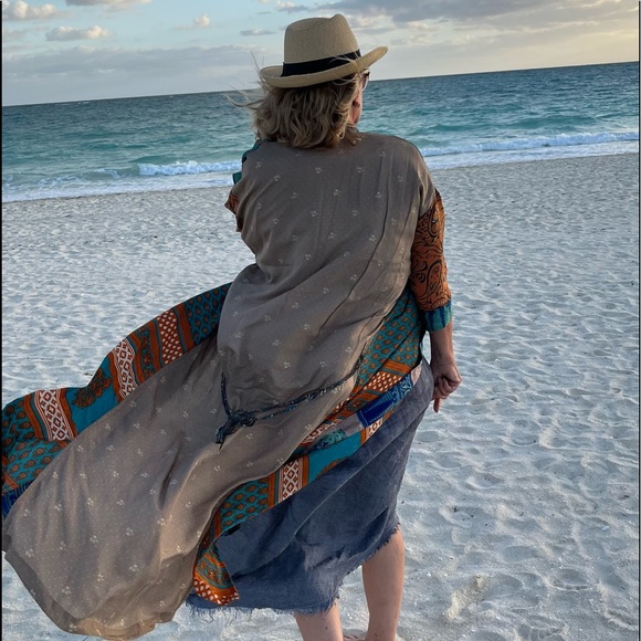 Meet your Posher, Antonia - Picture 4 of 9